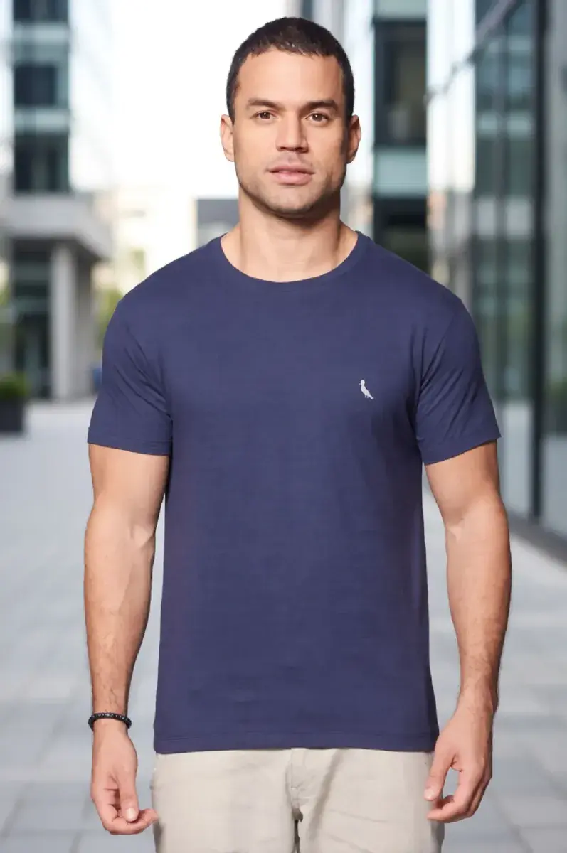 Camiseta Regular Essence Reserva Masculina