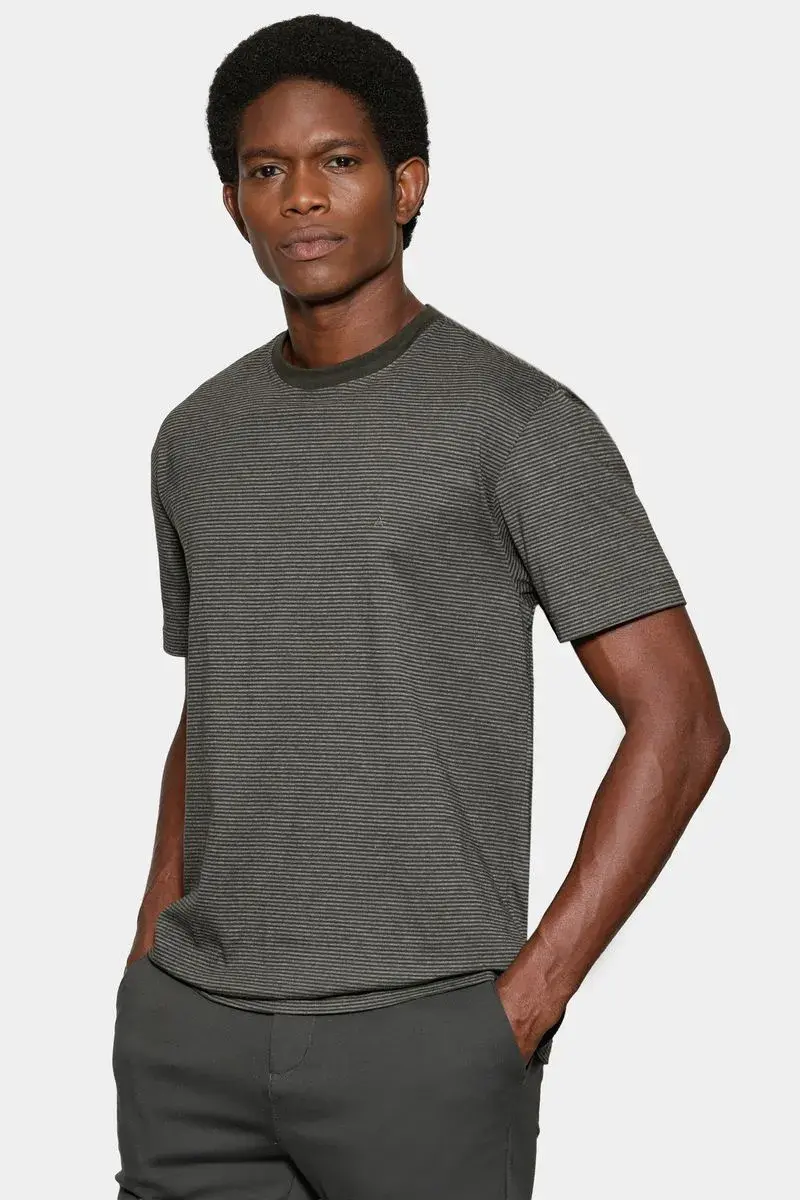 Camiseta Aramis Manga Curta Básica Listra