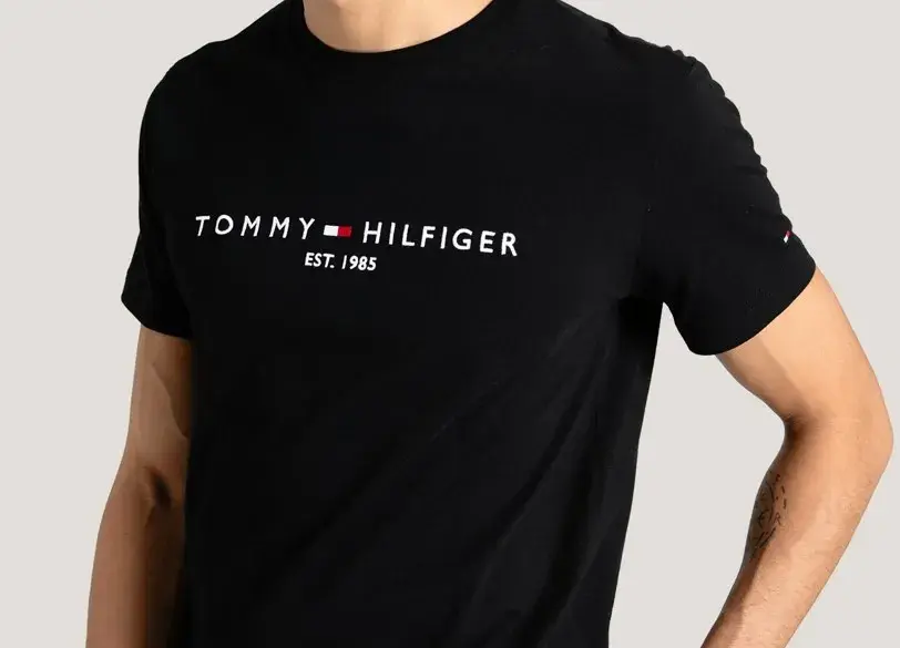 Camiseta Tommy Hilfiger Im Core Logo