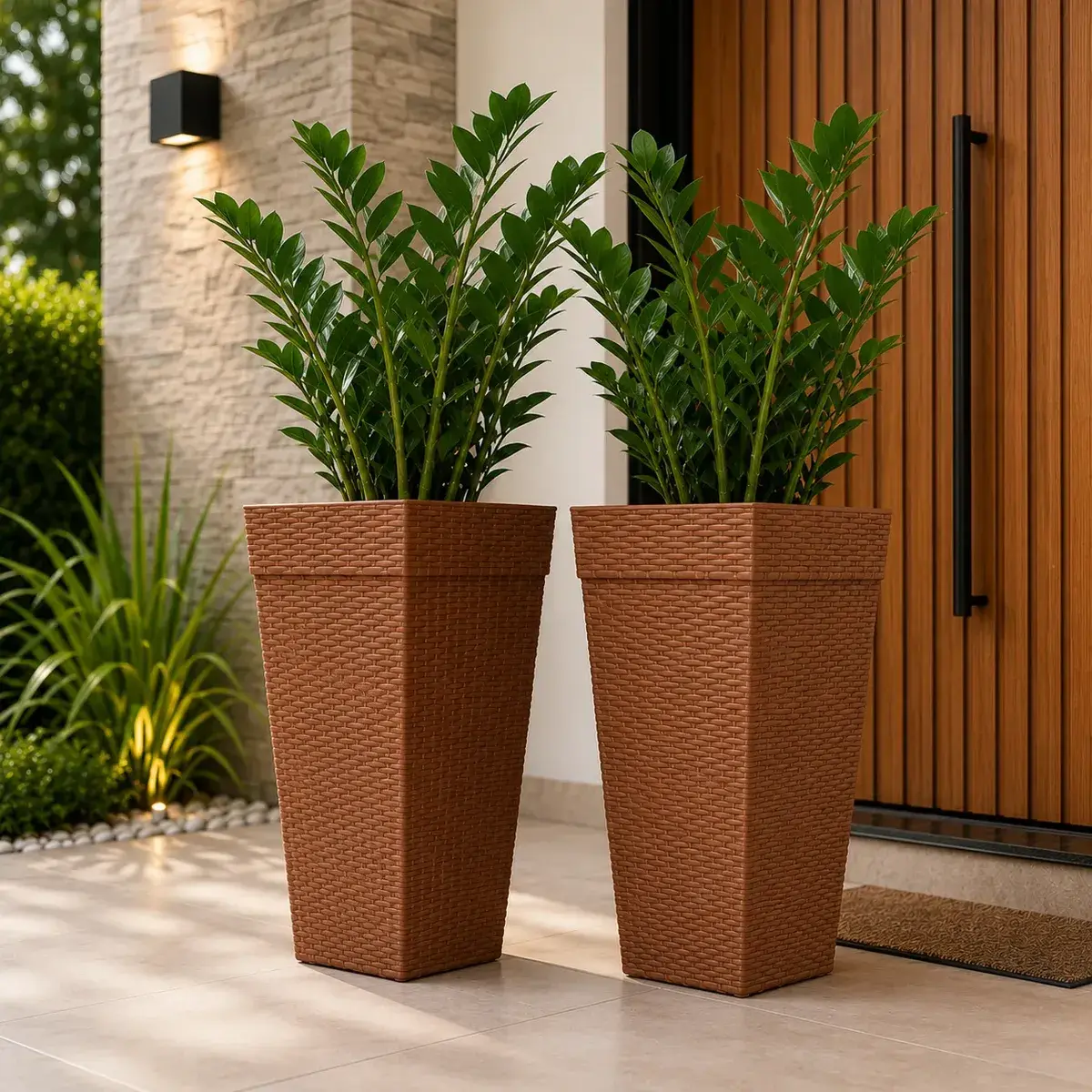 Kit 2 Vasos 10 Litros Coluna Rattan Reforçado Para Plantas E